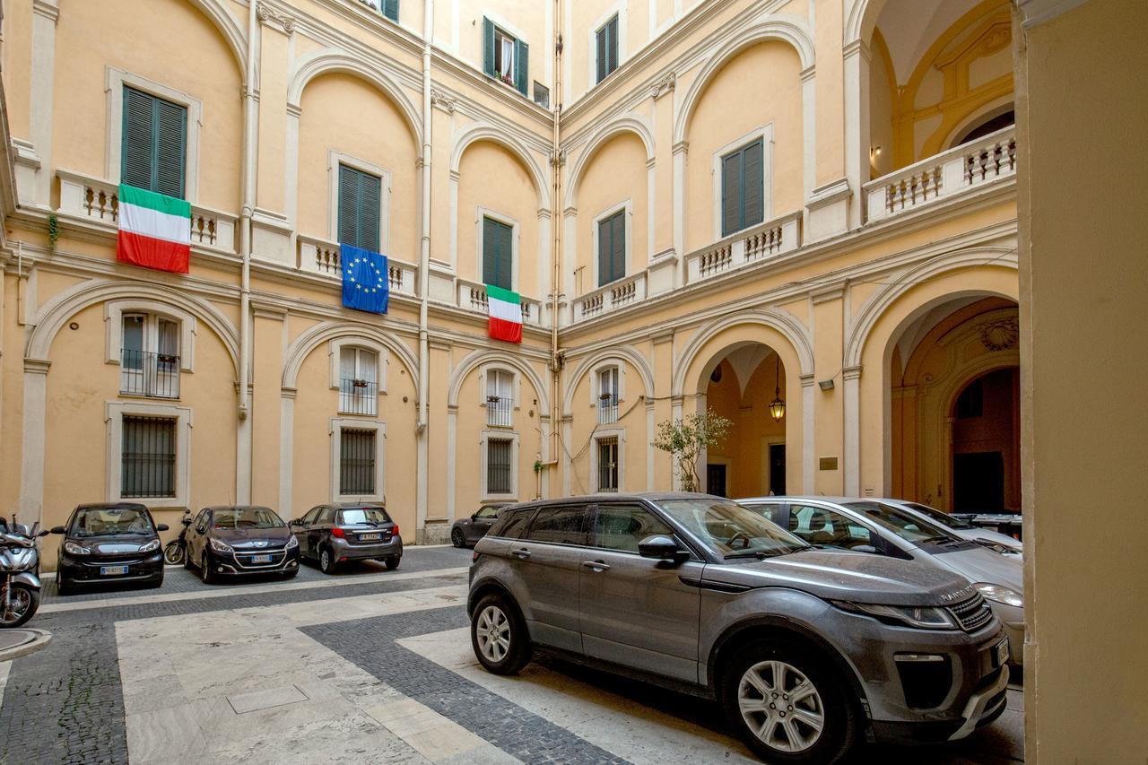 Mytale Apartment Luxury Torre Argentina Roma Eksteriør bilde